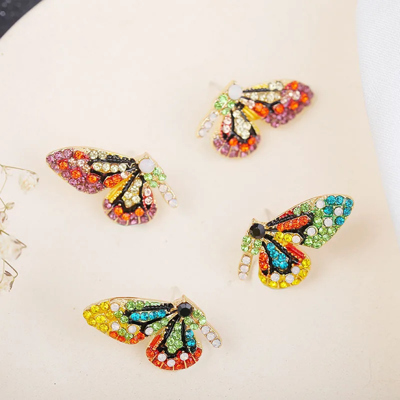 Серьги асимметричные с искусственным жемчугом модные корейские ювелирные