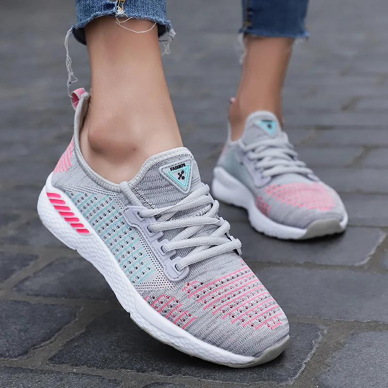 Женские легкие дышащие кроссовки летние сетчатые Спортивные Мягкие белые на