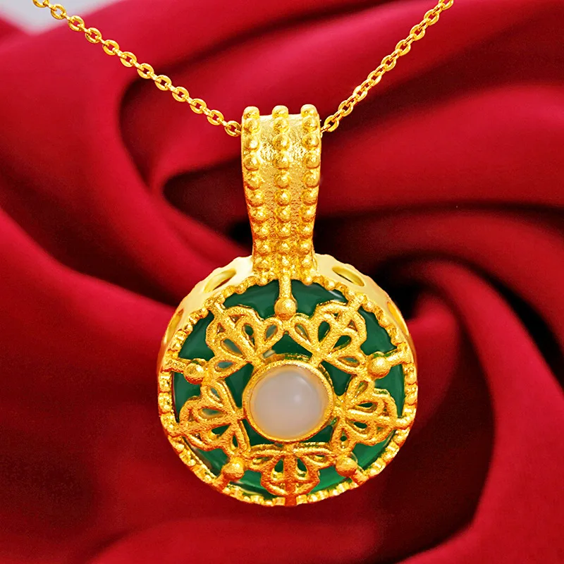 

Chinese Natural Green Chalcedony Hand-carved Hollow Pendant Fashion Boutique Jewelry Men and Women Necklace Popular Gifts