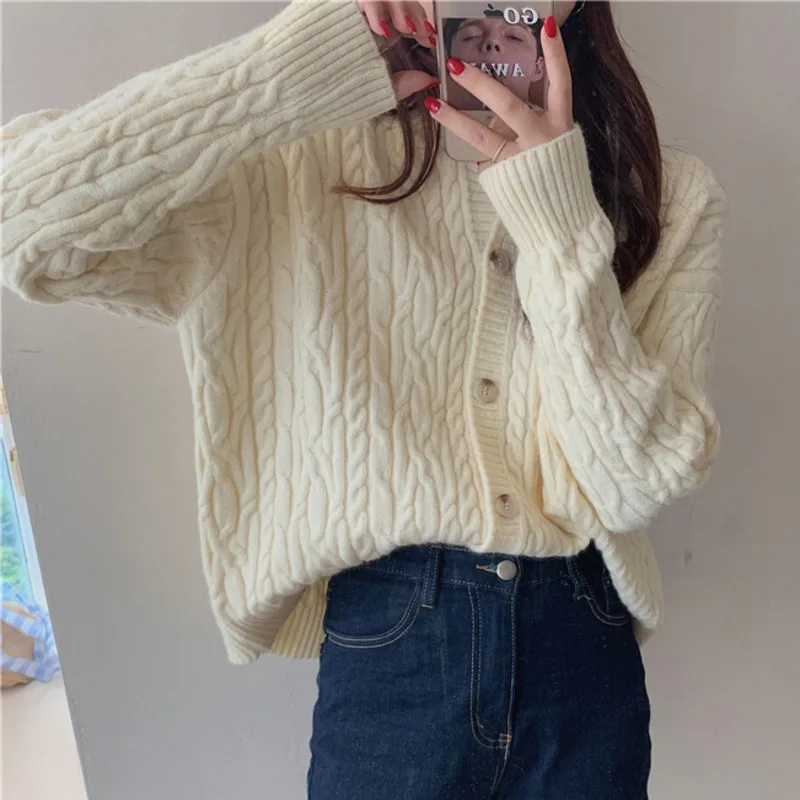 

2020 New Korean Vintage Women Chic Knitted Casual Solid Autumn Cardigans Loose Feminine Tops Single Breasted Sweaters Pull