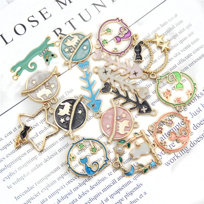 Julie Wang 10PCS Enamel Cat Fish Bone Charms Random Mixed Alloy Gold Tone Necklace Bracelet Earring Jewelry Making Accessory | Украшения и
