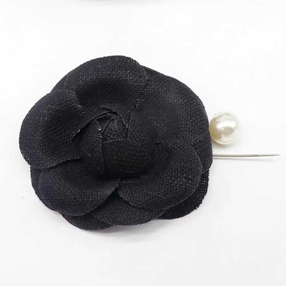 

Fashion Large Size Woolen Flowers Camellia Brooch Pins Number 5 Pearl For Women Men Collar Coat Wedding Jewelry Accessories Gift