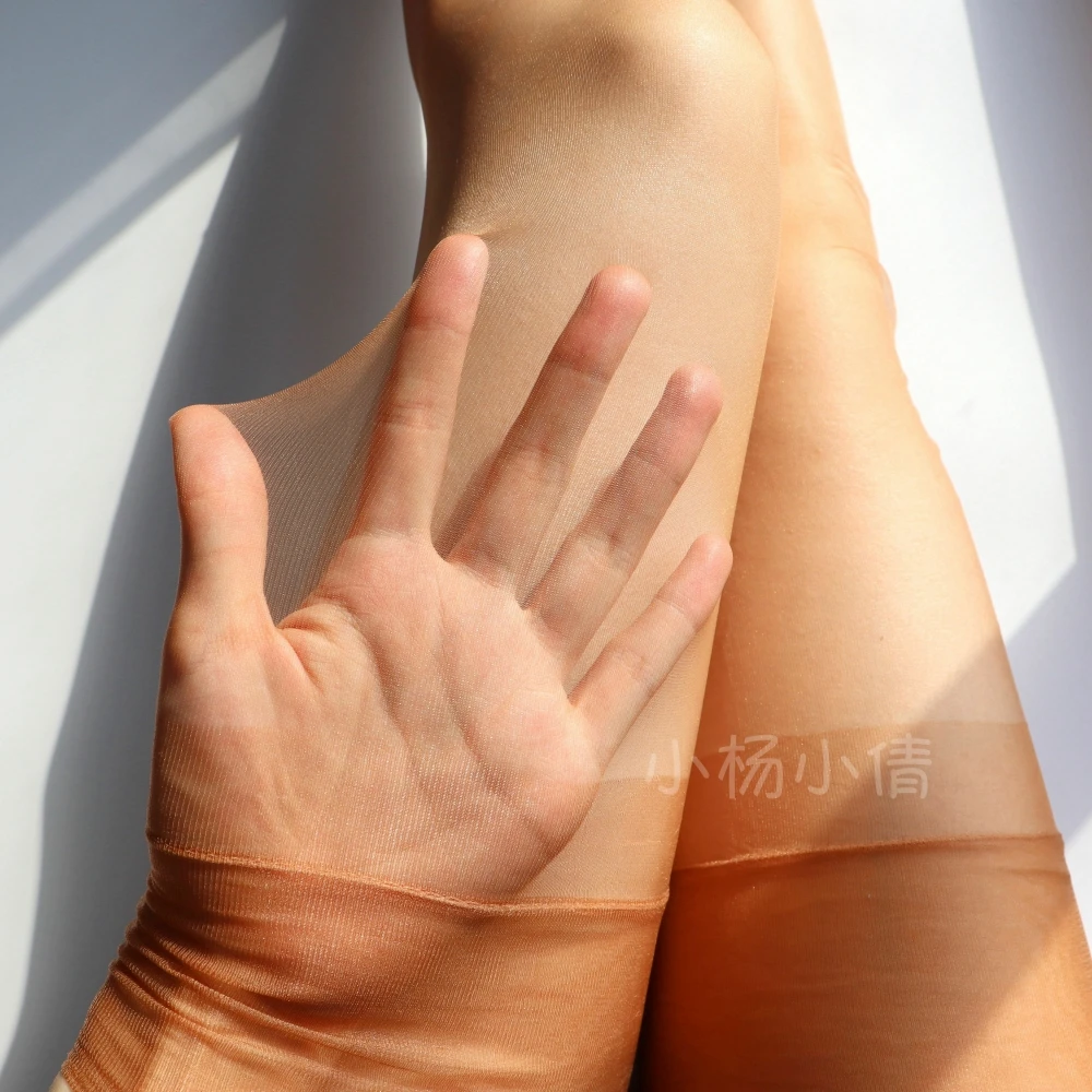 Неэластичные чулки из нейлона