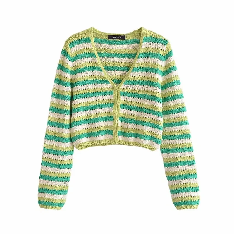 

Женский короткий топ с V-образным вырезом, на пуговицах