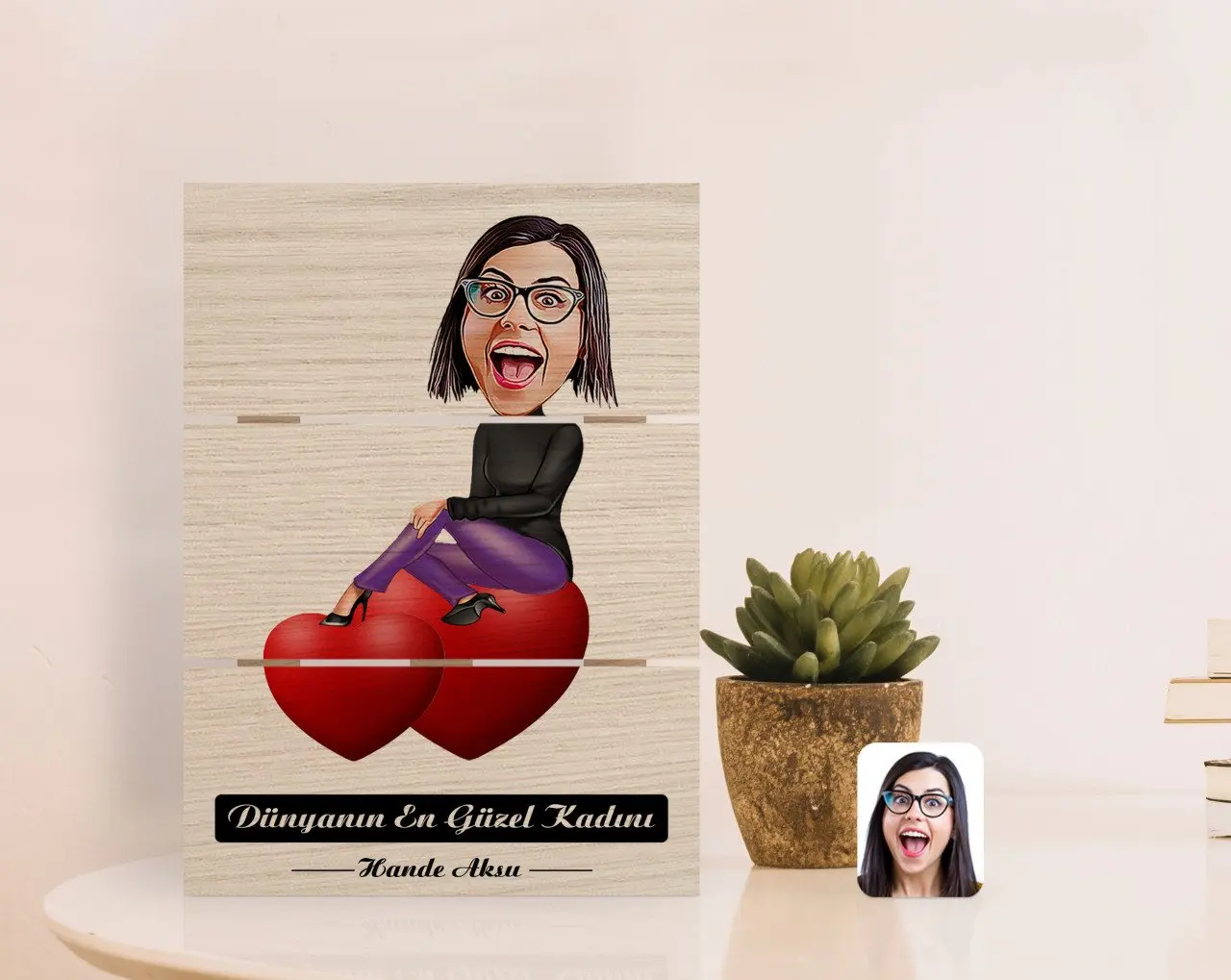 

Самая красивая в мире Женская карикатура на подлинный Настольный деревянный поддон E-43