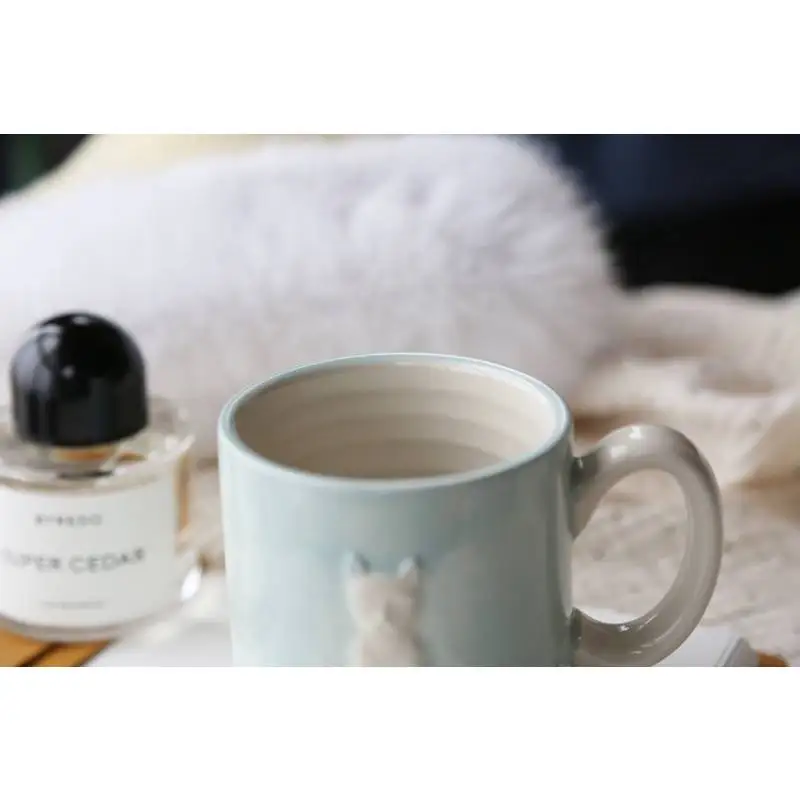 

Embossment Cat Handgrip Ceramics Mugs coffee mug Milk Tea office Cups Drinkware the Best birthday Gift for friends