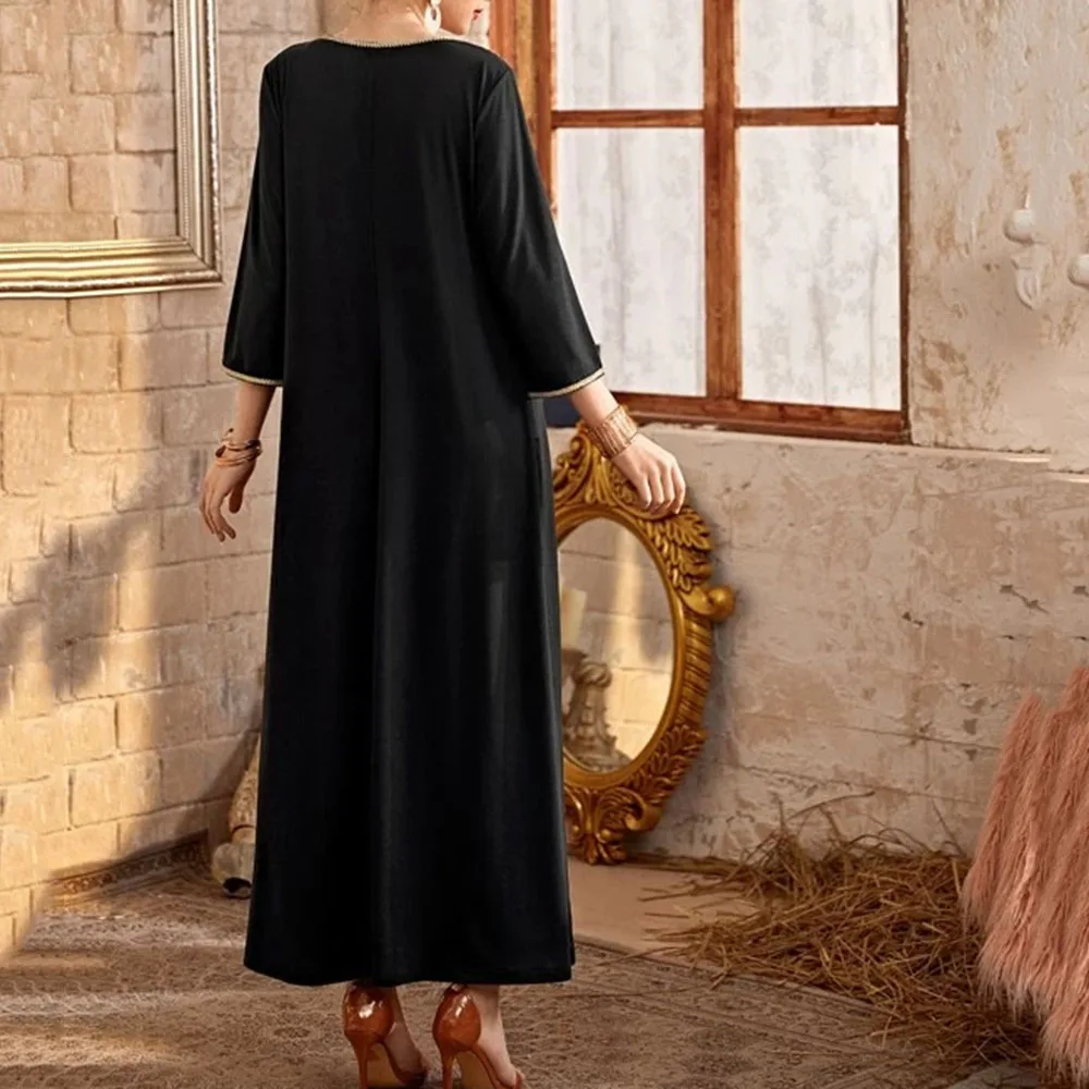 

Casual Style Muslim Fashion Temperament Loose Elegant Designer Solid Color Embroidered V-neck Long Sleeve