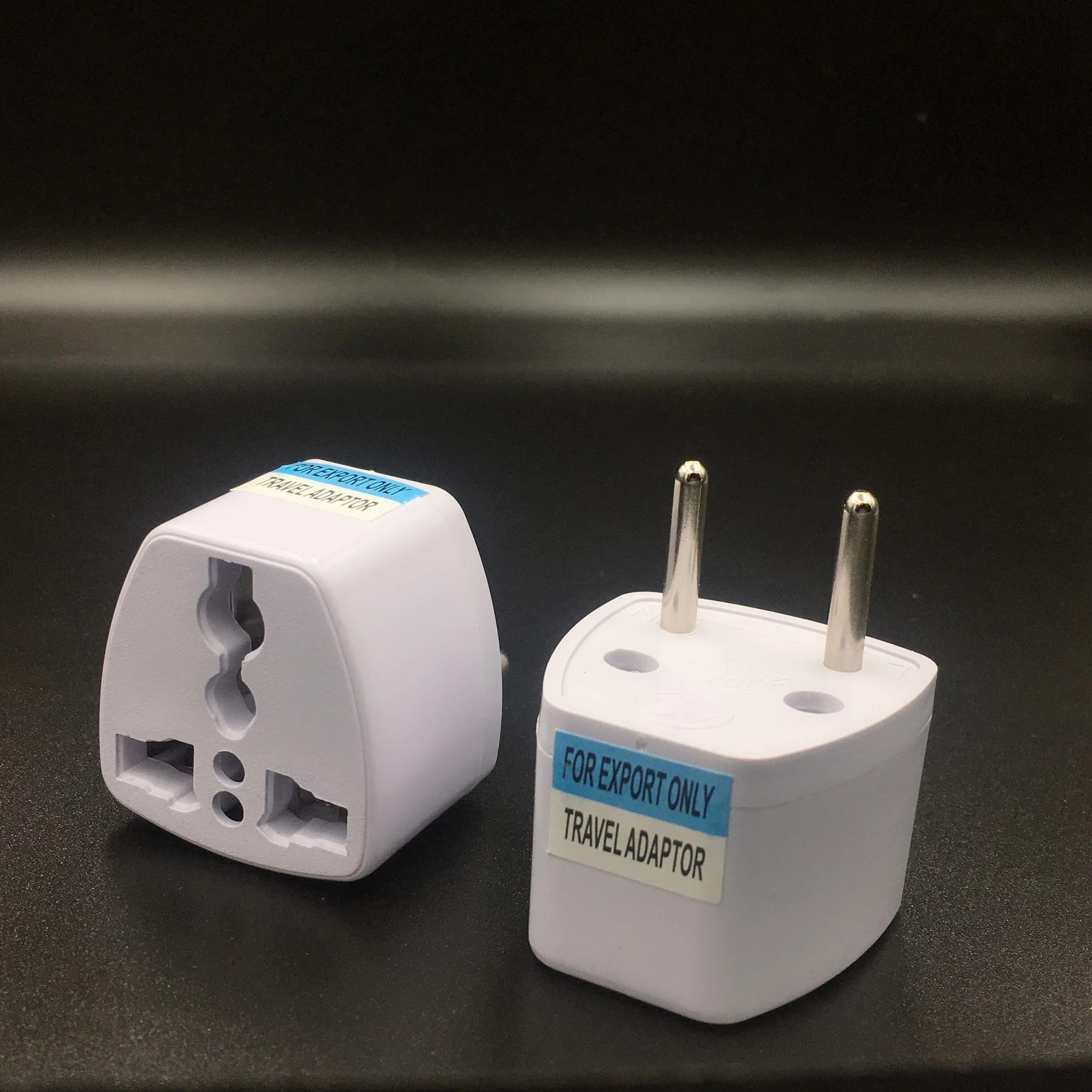 Универсальное сетевое зарядное устройство переменного тока с вилкой US/UK/AU/EU 1 шт. |