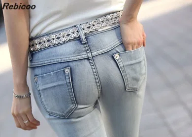 

Hole jeans women 2019 women's autumn new set A diamond middle waist Korean pants pants pencil pants women's trousers