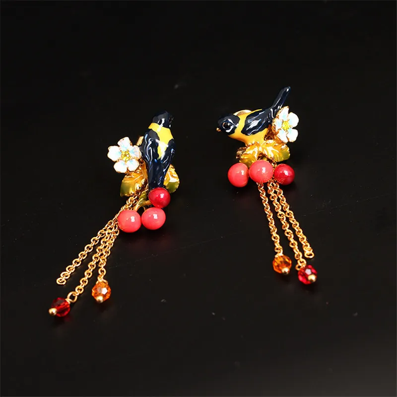 

European and American New Enamel Glaze Hand-painted Yellow Oriole Bird Small Cherry Stud Earrings Long Tassel Earrings Jewelry