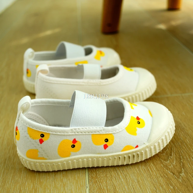 

2021 New Shallow Mouth Girls Canvas Shoes Kindergarten Children Indoor Shoes Square Mouth Cloth Shoes Kids Cute Princess Shoes
