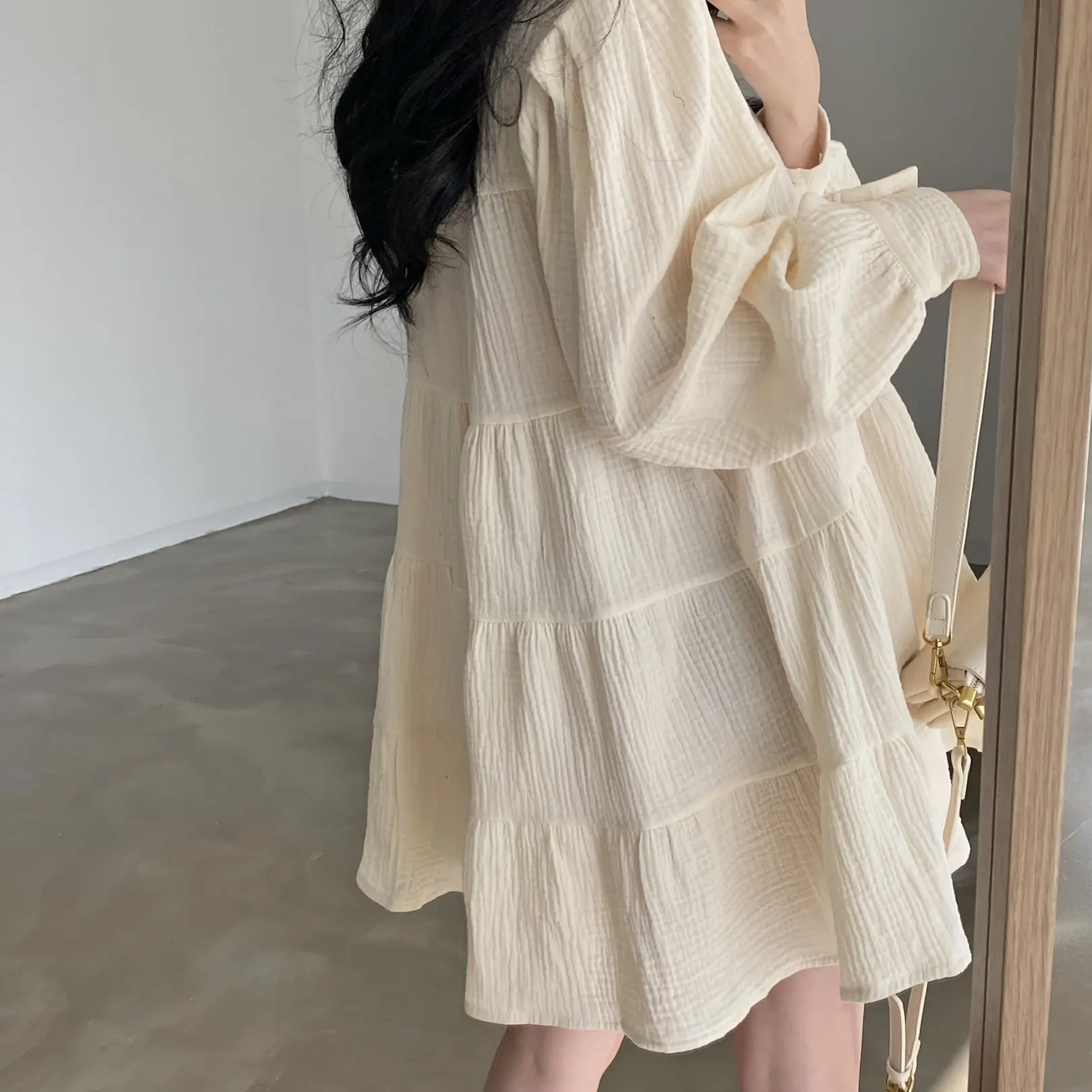 

Korea Chic Spring Simple Loose Single-breasted Puff Sleeve Short Loose Dress Women Vestido Feminino