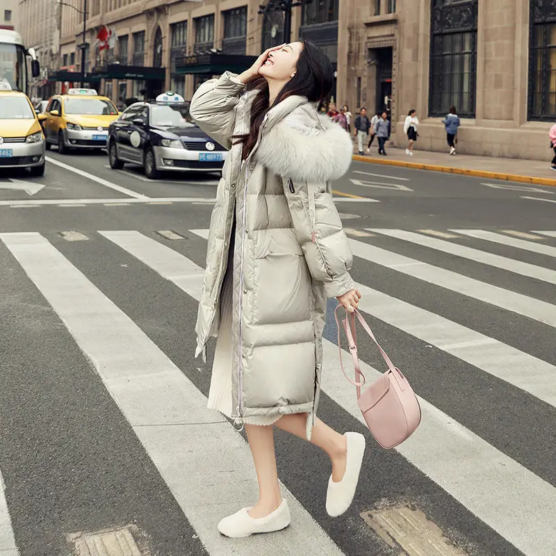 Женское зимнее пальто на белом утином пуху с капюшоном | Женская одежда