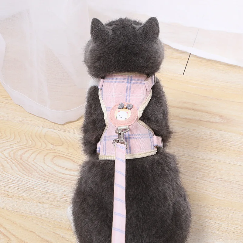

Manufacturers wholesale new cartoon cat traction rope walk cat rope cartoon ribbon cotton chest back clothing cat rope