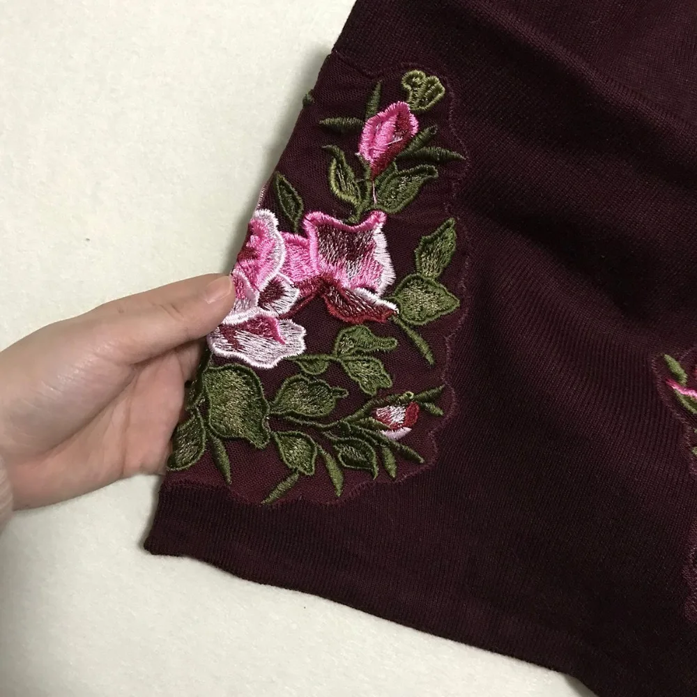 

2020 peony patch and brooch women's long sleeve