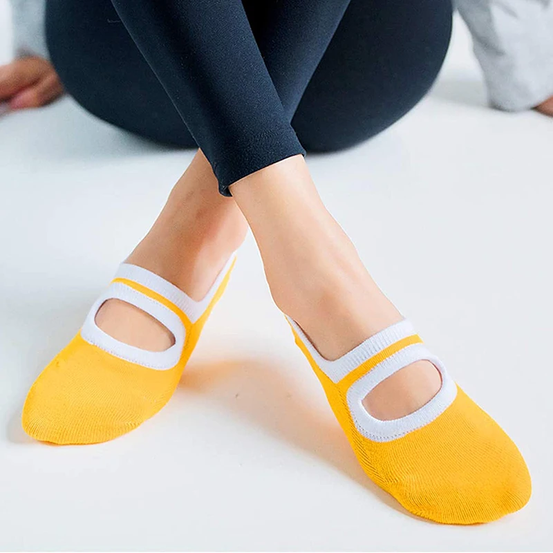 

Yoga Socks Non Slip Skid Socks with Grips Women's Socks for Pilates Ballet