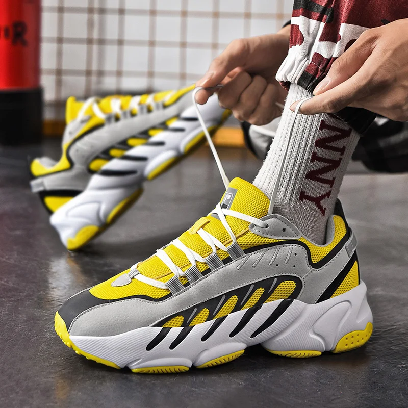 Harga HikerKing Sneakers Pria Bermerek 2021 Sepatu Olahraga Kasual Pria Mewah Sepatu Latihan Tenis Sejuk Sepatu Pria Luar Ruangan Gym