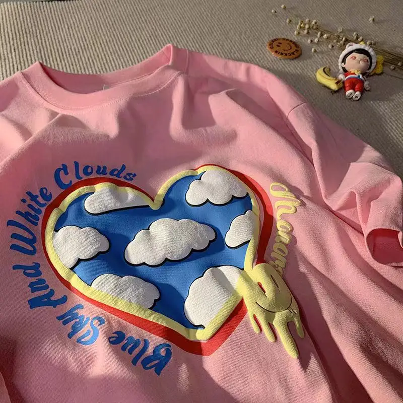 

Hot Sale New 2021SS Women Heart-Shaped Graphic Print Casual Tops Japanese Girl Vintage Harajuku T-shirt Couple Sweatshirts