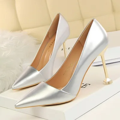 

2021 autumn new fashion pointed patent leather stiletto metal heel shallow mouth strap heel single shoes women