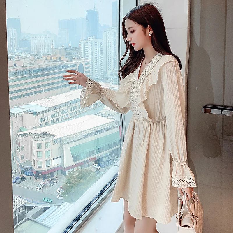 

COIGARSAM French Style Women dress New Spring Vintage Dresses Apricot 8578