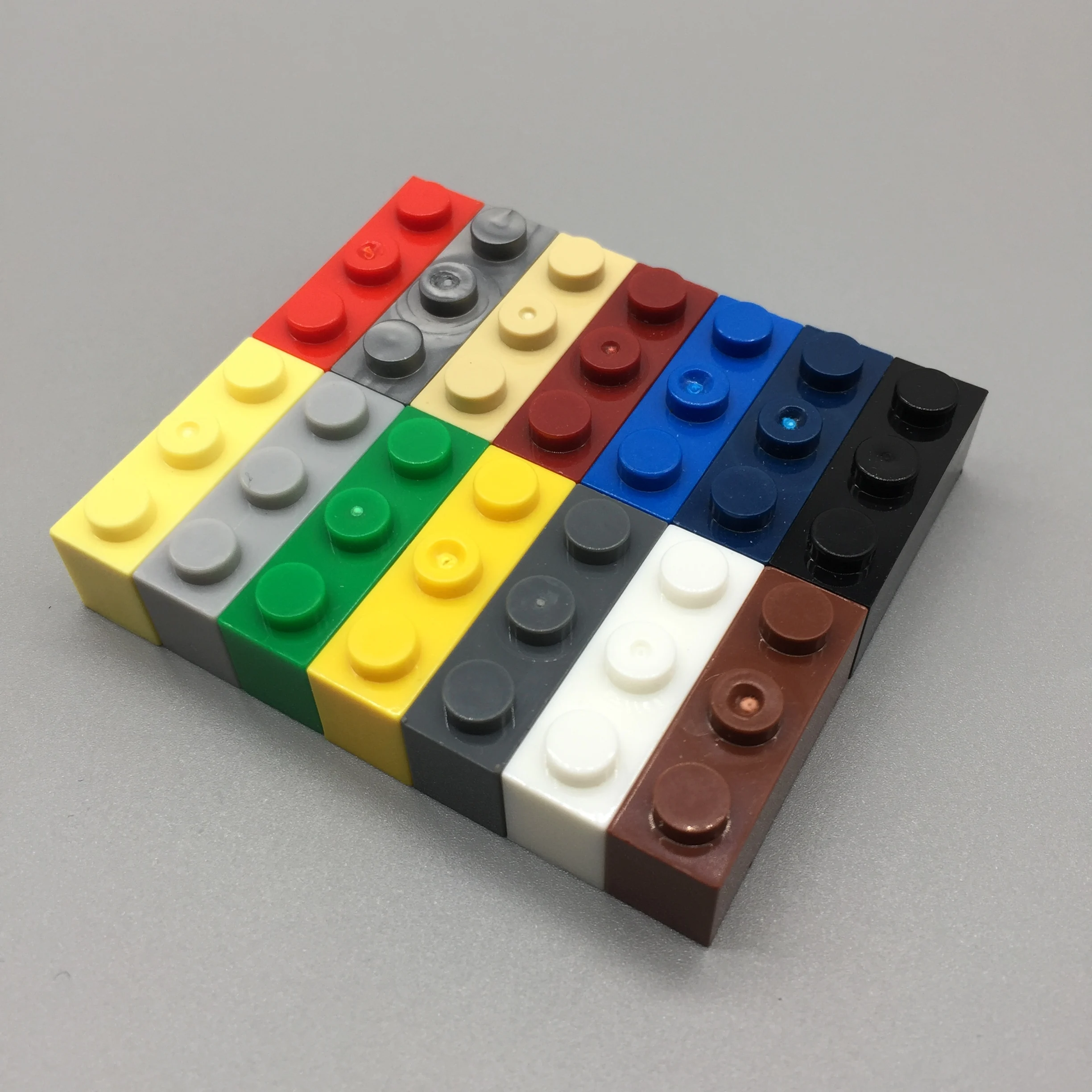 

Moc de 1X3 (3 h), «сделай сам», светящиеся блоки, совместимые с 3622 ladrillos rebatibles ensamblan partículas Juguetes EV3