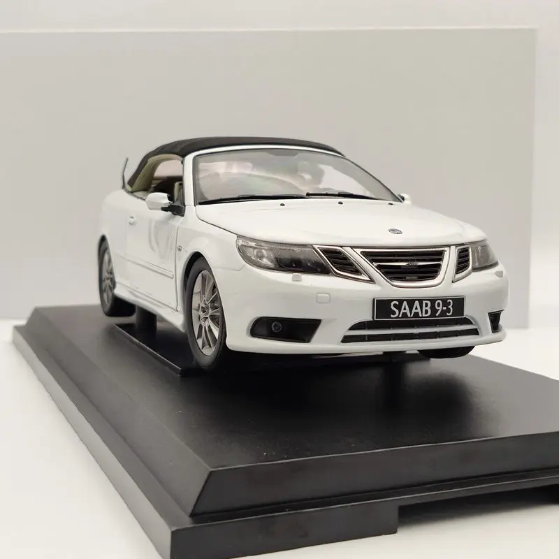 Оригинальный 1:18 для SAAB 93 9-3 Кабриолет спортивный автомобиль литья под давлением