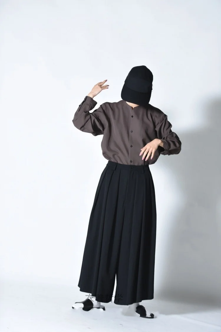 Брюки мужские повседневные с широкими штанинами и плиссировкой | Мужская одежда