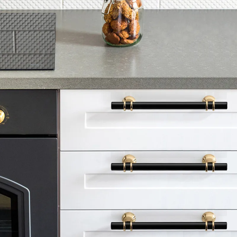 

Modern Zinc Alloy Black Gold Door Handles Kitchen Cabinet Handles Solid Drawer Knobs Fashion Furniture Handle Hardware