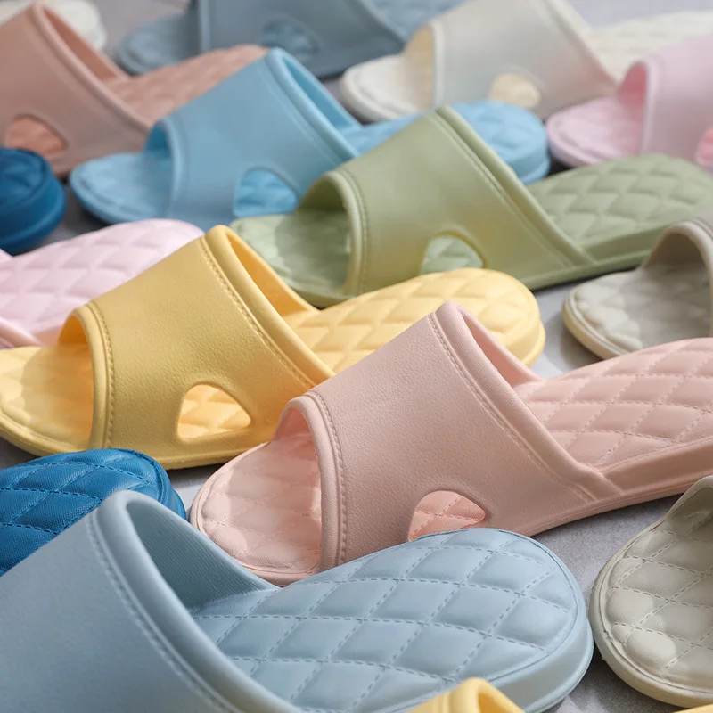 

2021 New Slippers Women Summer Thick Bottom Indoor Home Couples Home Bathroom Non-slip Soft Ins Tide To Wear Cool Slippers