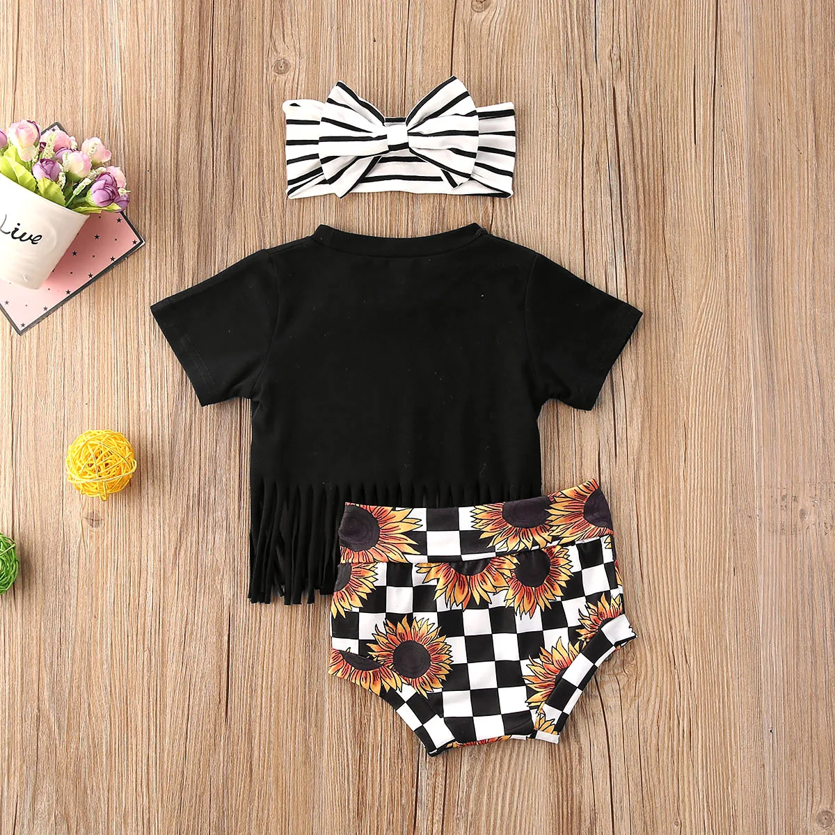 2020 Newest Hot Kids Baby Girls Summer Top Shorts 3-Piece Suit Short Sleeve Tassels Blouse Plaid Sunflower Pants Hair Band |