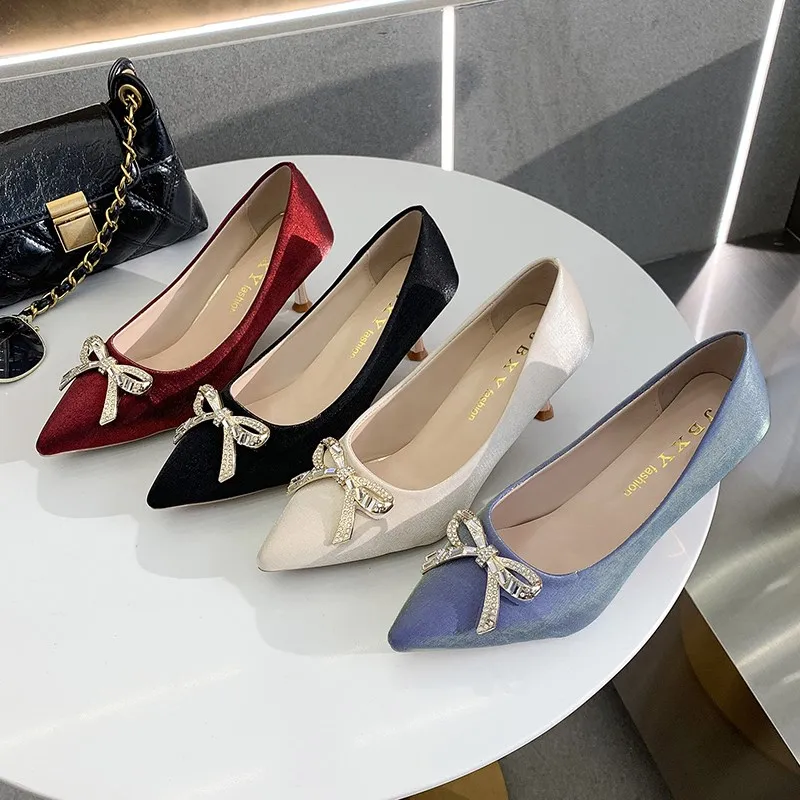

2021 Spring New Casual Red Pumps Woman Pointed Toe Fine Heel Beige Banquet Shoes Women Fashion Blue Slip-On High Heels Female