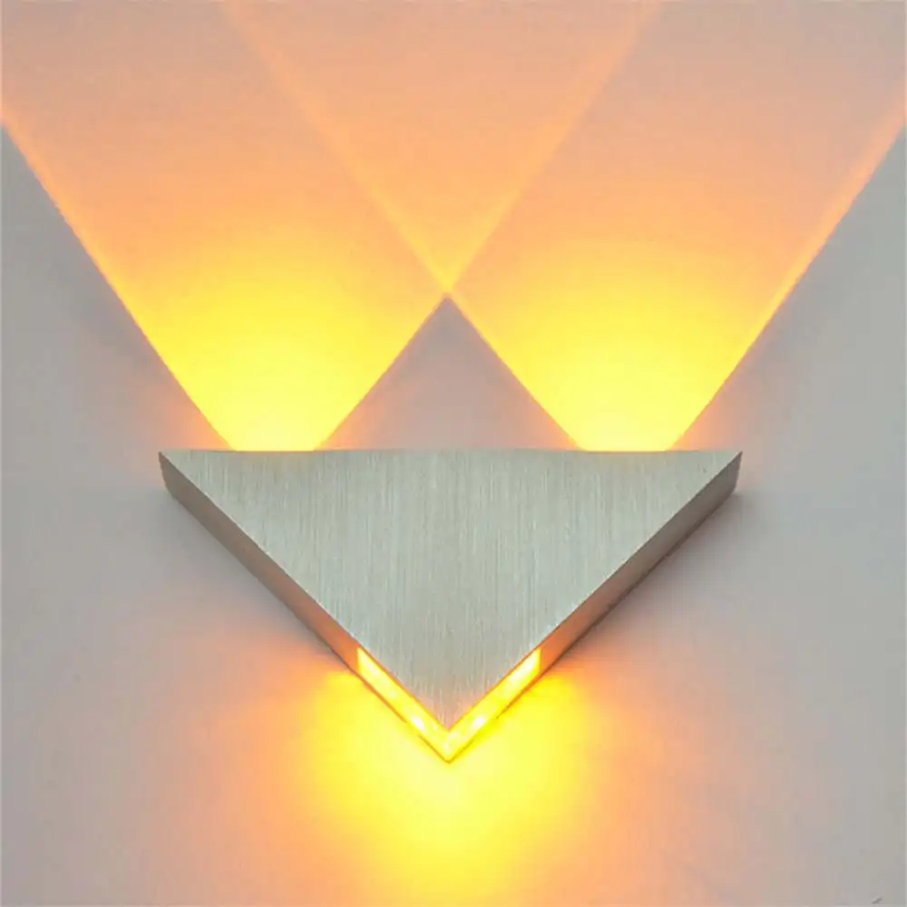 Креативная полукруглая треугольная настенная лампа для гостиной спальни