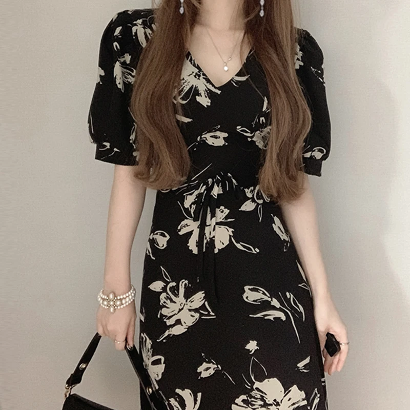 

Korejpaa Women Dress 2021 Summer Korean Chic Ladies Elegant Temperament V-Neck Ink Print Lace-Up Simming Puff Sleeved Vestidos