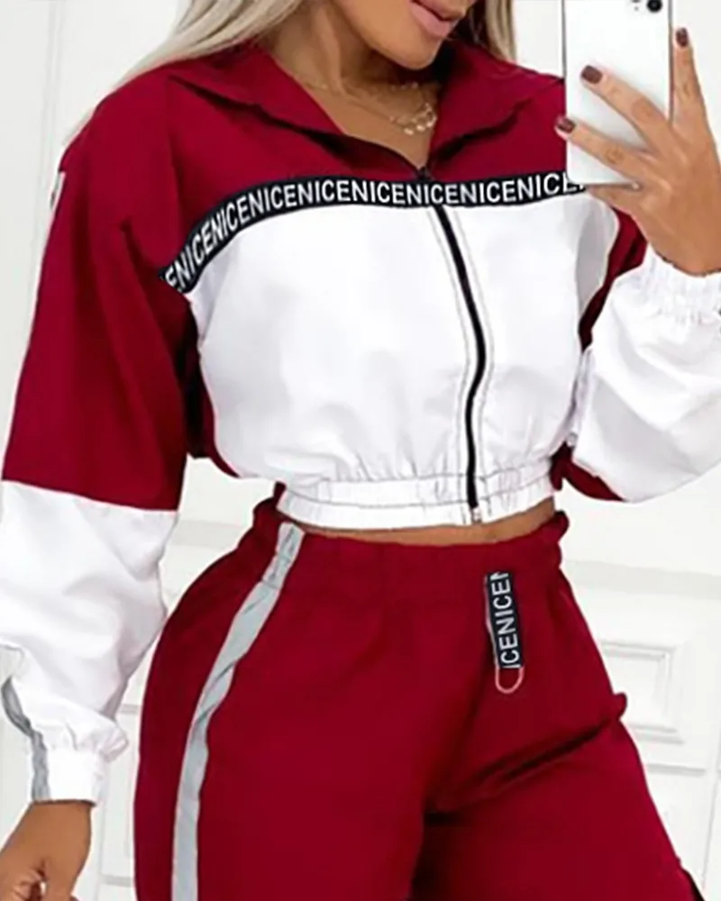 

Cargo Pants Set Women Autumn 2021 New Fashion Letter Tape Zip Front Hooded Top Pants Suits