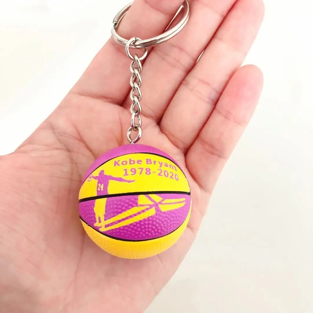 

Simulation mini basketball keychain creative fashion small gift luggage car key chain ring charm basketball player lover pendant