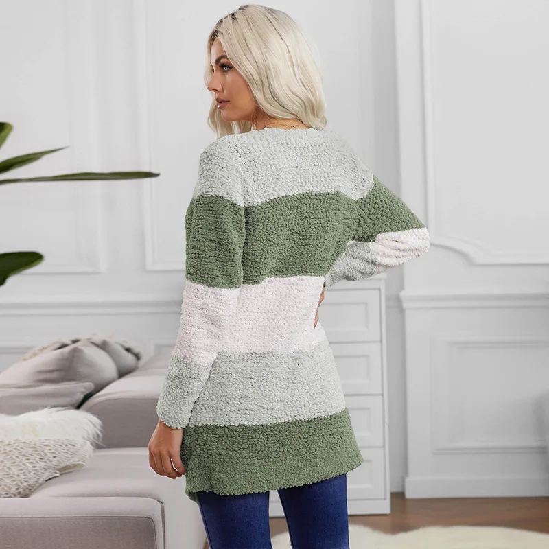 

21 Spring/Autumn cardigan sweater with women's stripes hitting the color of the medium-length casual jacket