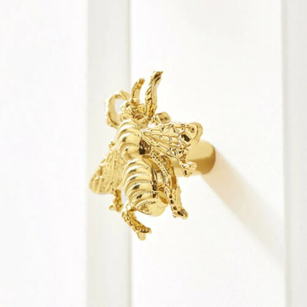 

Gold Bee Vintage Metal Drawer Cupboard Pull Door Handle Knob Furniture Handle Bee-shaped Solid Brass Creative Handles Pull New