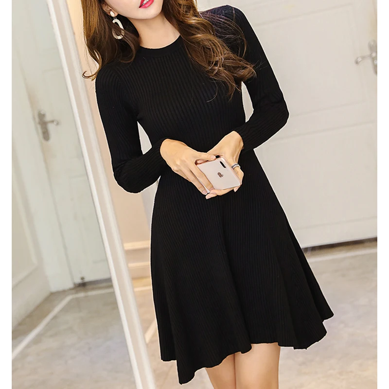 Женское трикотажное платье-свитер повседневное короткое ТРАПЕЦИЕВИДНОЕ ПЛАТЬЕ