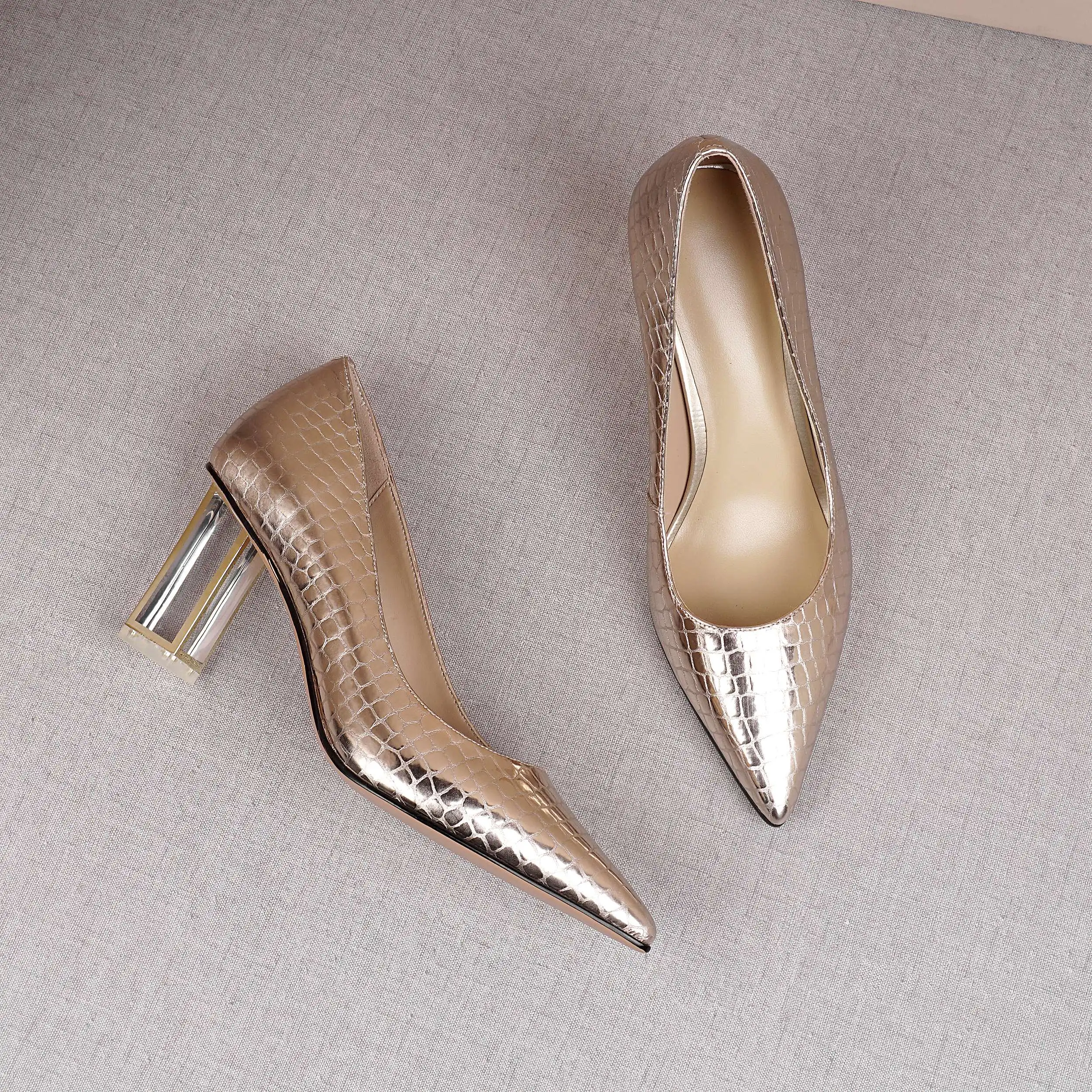 

Krazing pot genuine leather pointed toe crystal high heels European style mature lady elegant slip on fashion women pumps L06
