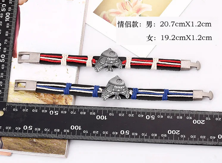 Плетеный браслет на запястье из натуральной кожи с подвеской в виде рыбьей кости