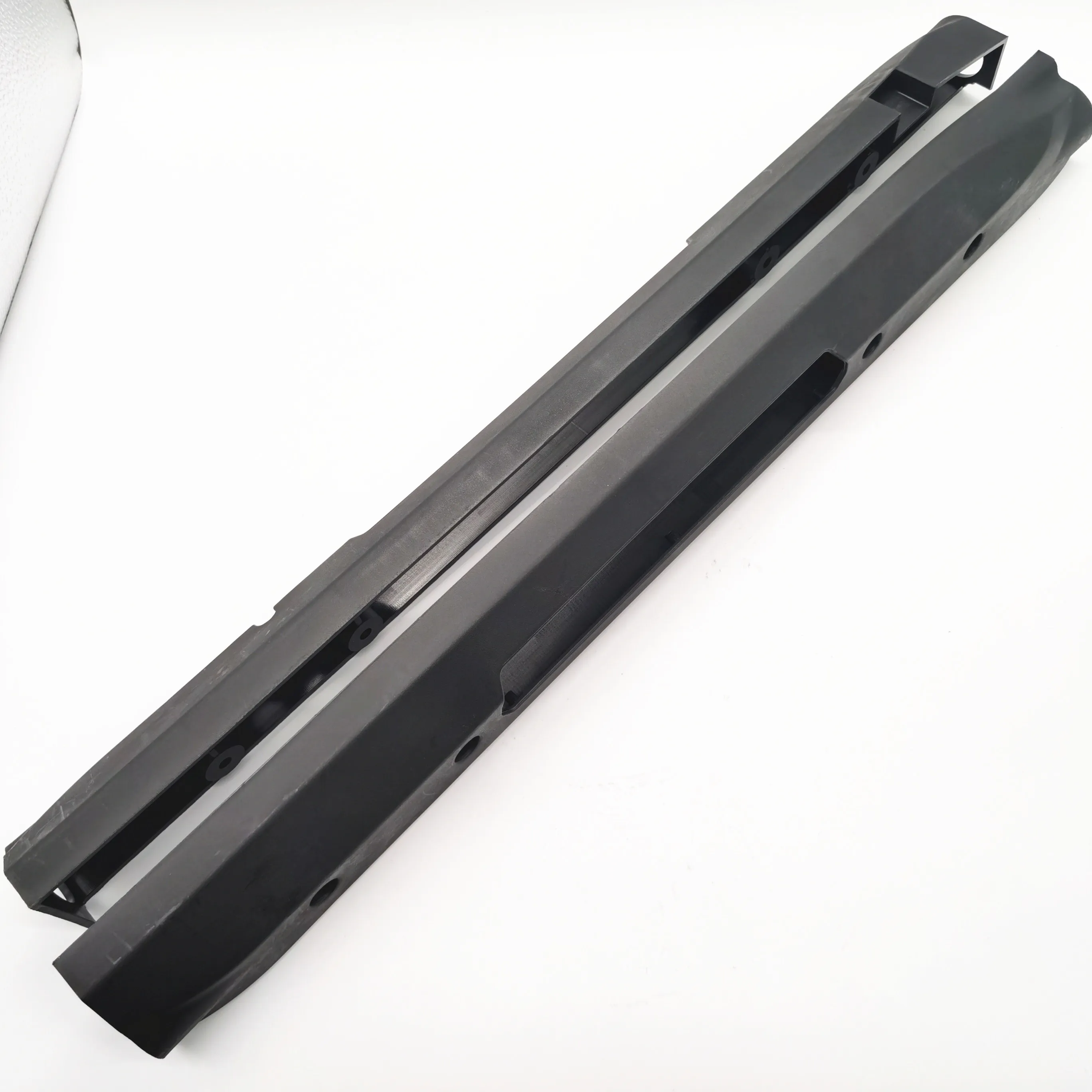 

Plastic side cover of SPEEDWAY LEGER protecter