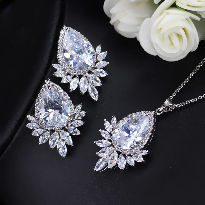 

Fashion Jewelry Set Water Drop Flower Crystal Cubic Zircon Stud Earrings and pendant necklace Jewelry Set Women Trendy Gifts New