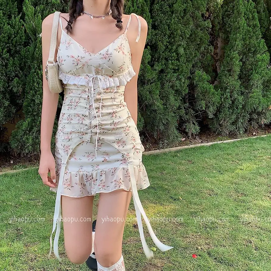 

Summer White Floral Print Lace Spaghetti Straps Dress Women Elegant Retro Boho Beach Flower Sexy Mini Bodycon Casual Dress 2021