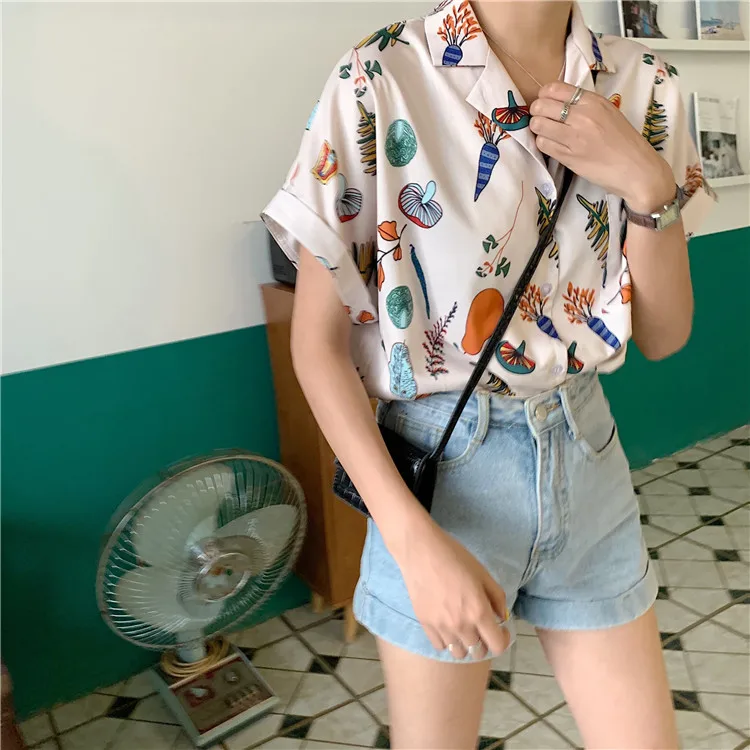 

Casual Loose Vintage Ins Short Sleeve Shirt Women's Summer Shirts Kawaii Ulzzang Lovely Female Sweet Harajuku Cute Top for Women