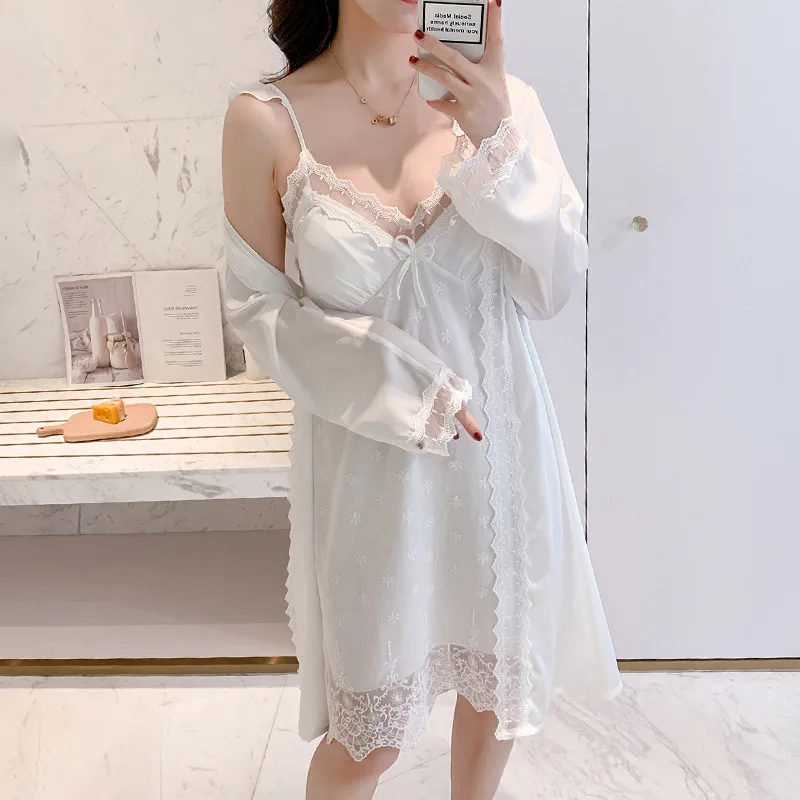 

Summer Sexy Embroidery Lace Trim Satin Women Sleepwear Robe Nightdress 2PCS Nightgown Lady Brides Bridesmaid Wedding Robe Gown