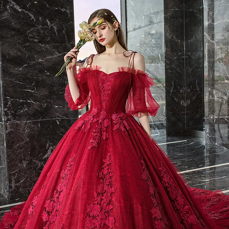 

Wedding Dress Luxury Lace Embroidery 2020 New Mori Bride Hepburn Red Pregnant Long Train Sweetheart Elegant Plus size