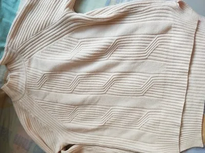 

2020 autumn/winter women's new Korean version of solid color half high neck split knit sweater student pullover