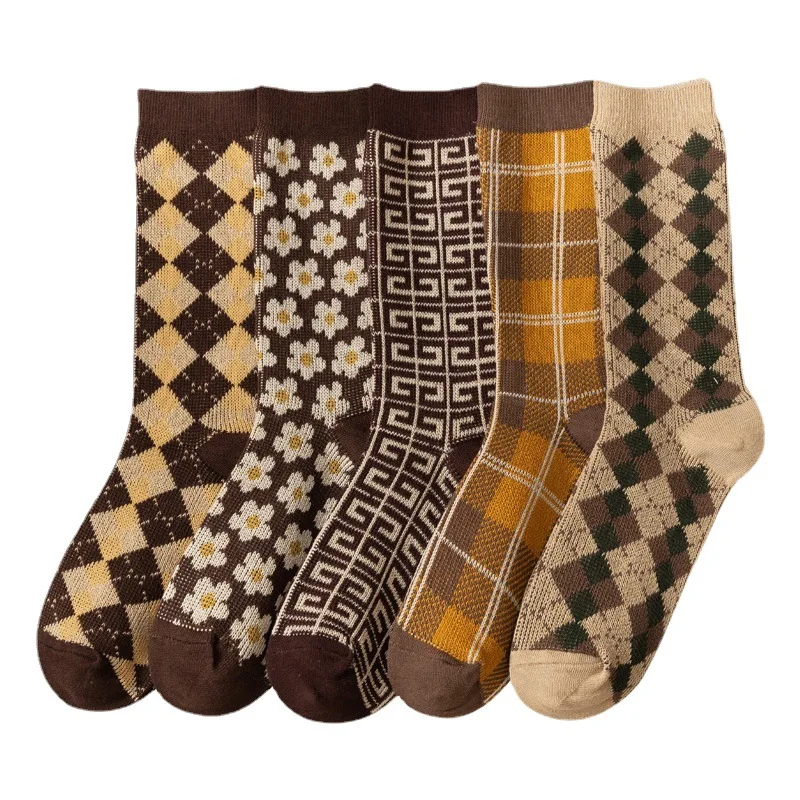 

Носки женские осенне-зимние в стиле ретро