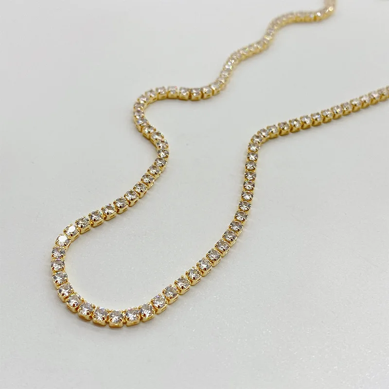 

ALLNEWME Exquisite Full Shinning Rhinestone Chokers Necklace for Women Ladies Gold Color Alloy Box Chain Necklace Accessories