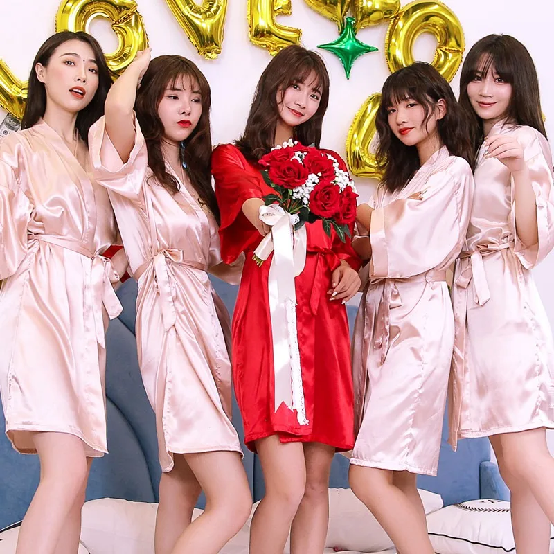 

2019 Summer Silk Satin Sexy Lingerie Kimono Bride Robes Bridesmaid Robe for Women Print Bathrobe Sleepwear Homewear Home Clothes